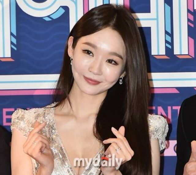 강민경 / 마이데일리