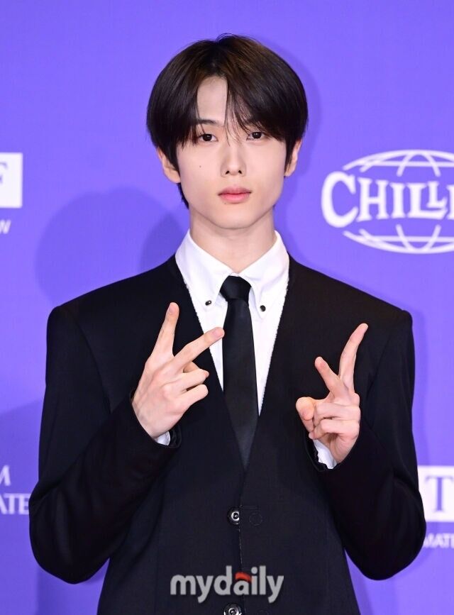 그룹 NCT 멤버 지성 / 마이데일리