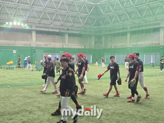 KIA 선수들/아마미오시마(일본)=김진성 기자 kkomag@mydaily.co.kr