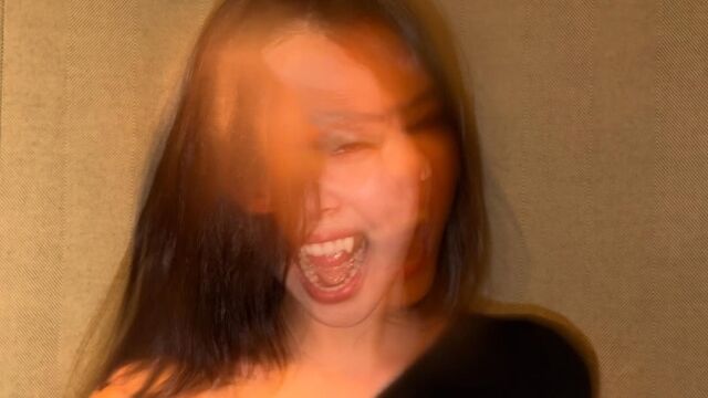 제니가 드라큘라로 변신했다. / 제니 SNS