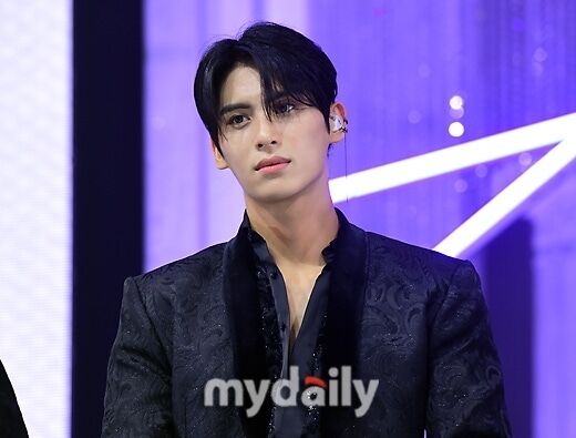 그룹 SF9 유태양/마이데일리 DB