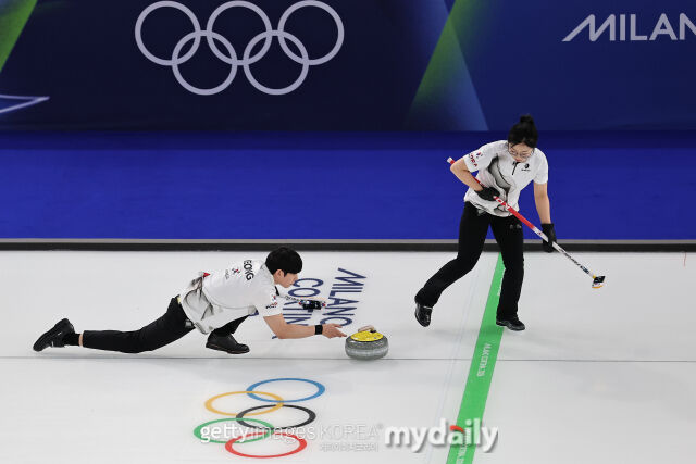 정영석(왼쪽)과 김선영./게티이미지코리아
