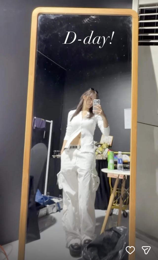 효민의 리허설 패션이 화제를 모았다. / 효민 SNS