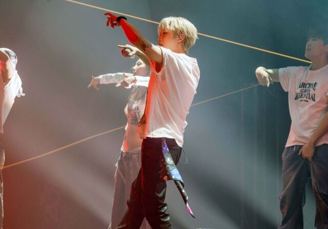 그룹 아이콘 김진환/143엔터테인먼트