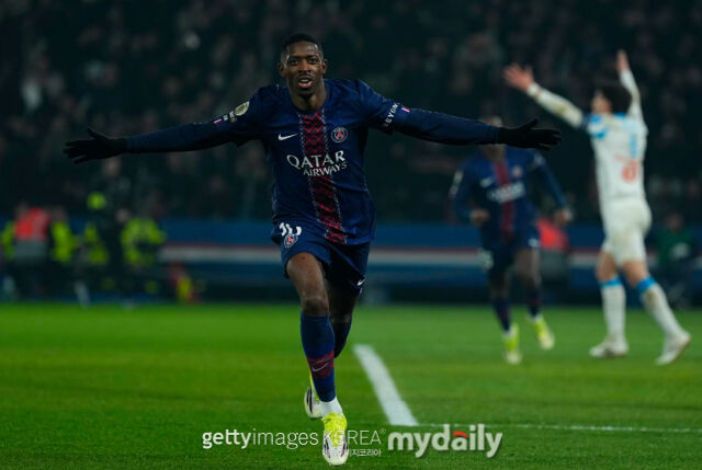골을 넣고 포효하는 뎀벨레. /PSG 제공