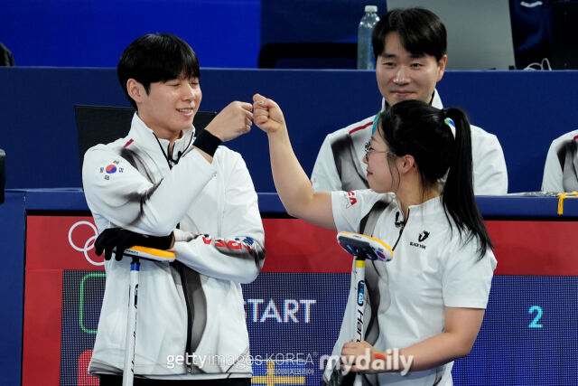 정영석(왼쪽)과 김선영./게티이미지코리아