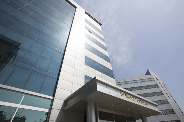 /동아쏘시오홀딩스