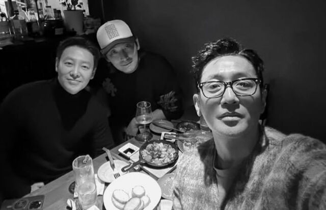 김동욱, 주지훈, 하정우./소셜미디어