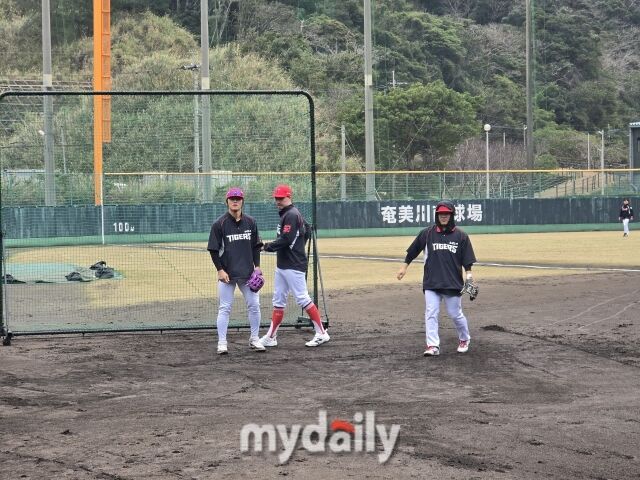 김도영의 수비훈련/아마미오시마(일본)=김진성 기자 kkomag@mydaily.co.kr