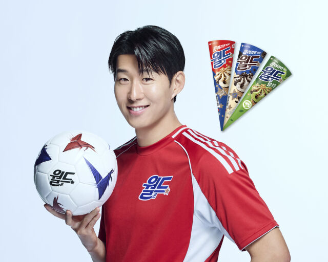 손흥민 선수. /롯데웰푸드