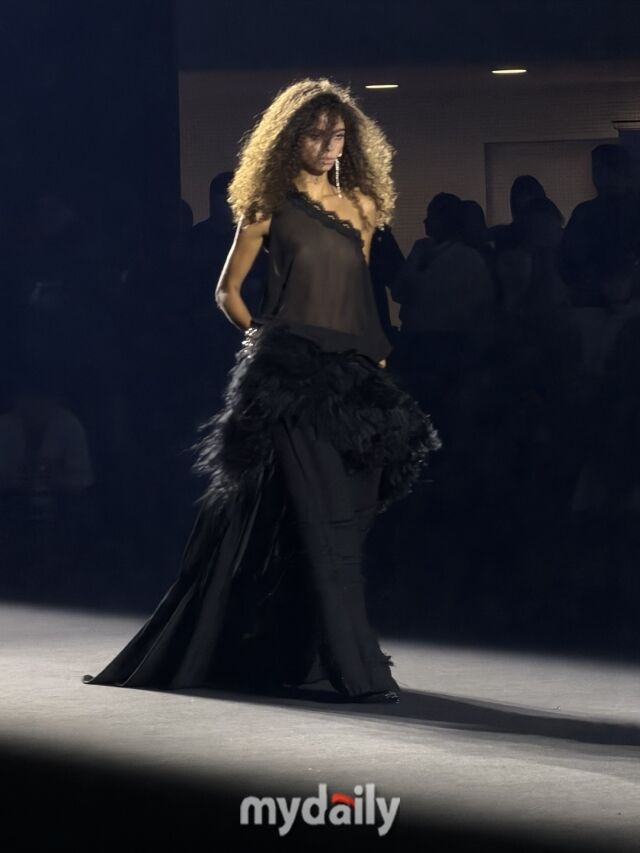 홀리넘버세븐 서울패션위크26FW 런웨이./이지혜 기자