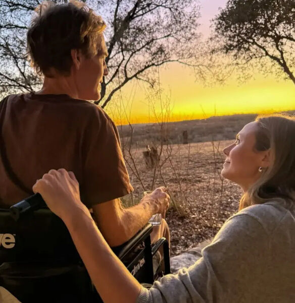 스테이시 키블러, 제임스 밴 더 비크./소셜미디어