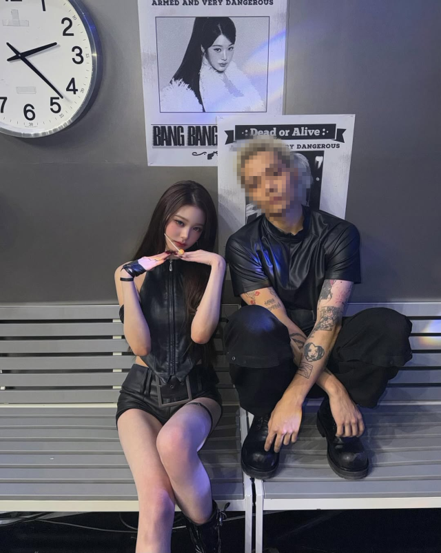 장원영이 뮤직비디오 촬영 현장을 공개했다. / 장원영 SNS