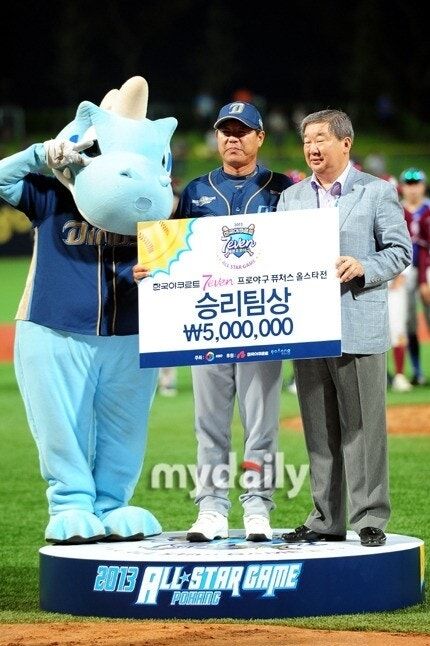 2013년 퓨처스 올스타전에 나간 한문연 전 NC 다이노스 2군 감독/마이데일리