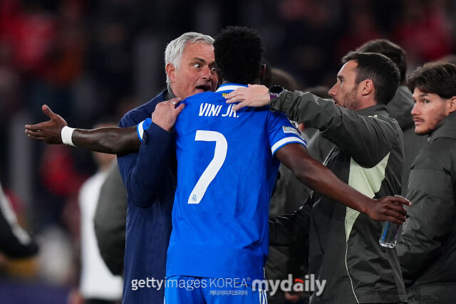 조세 무리뉴 감독과 비니시우스 주니오르./게티이미지코리아