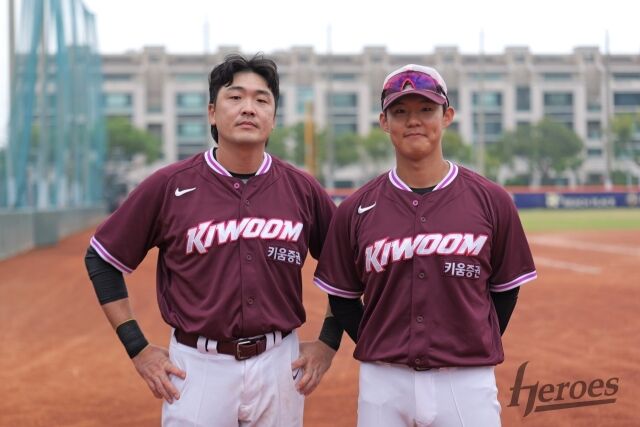 이형종과 박찬혁/키움 히어로즈