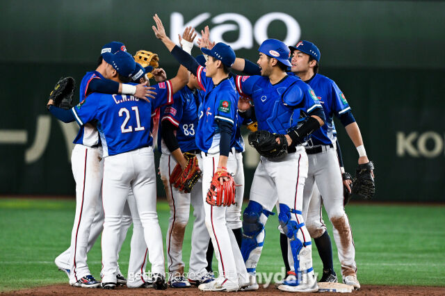 2024 프리미어12에서 우승한 대만 대표팀./게티이미지코리아