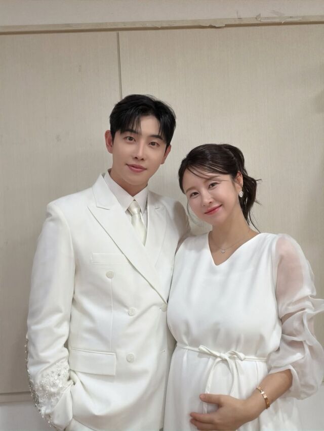 트로트 가수 박현호(왼쪽), 은가은 부부가 부모가 됐다. / 은가은 소셜미디어