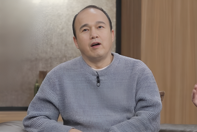 배우 김광규가 힘들었던 무명 시절과 영화 '친구' 캐스팅 비하인드 스토리를 이야기했다./MBN '데이앤나잇'