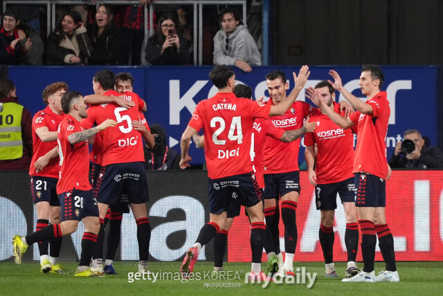 득점 후 함께 기뻐하는 오사수나 선수들. /게티이미지코리아