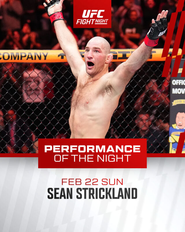 퍼포먼스 오브 나이트 보너스를 받은 스트릭랜드. /UFC 제공