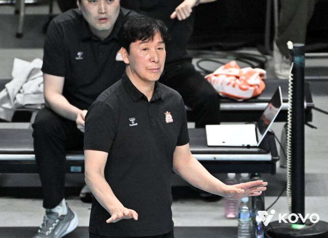 OK저축은행 신영철 감독/KOVO