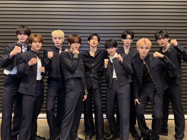 그룹 제로베이스원/웨이크원