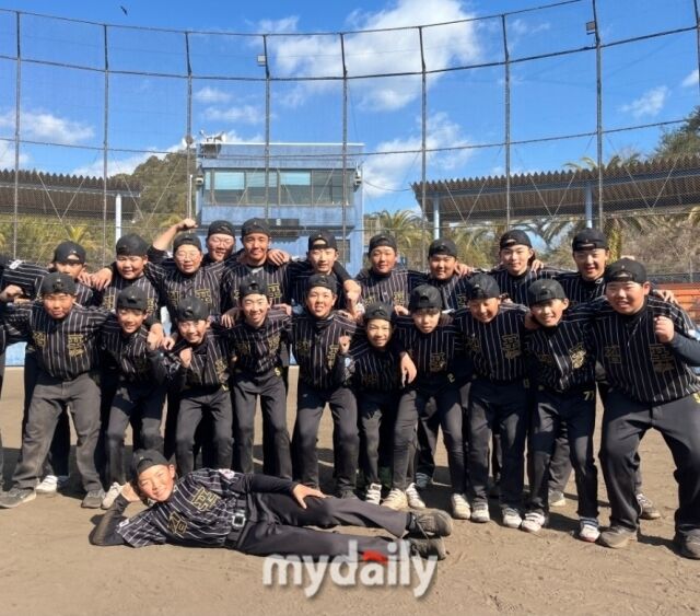 김포시위드 유소년야구단 선수들.