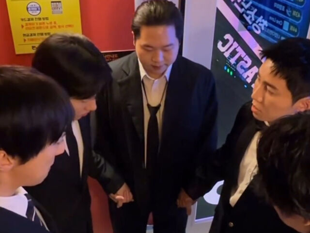 유세윤이 노래방 소규모 콘서트를 진행한 가운데 AS까지 확실하게 처리해 눈길을 끌고 있다. / 유세윤 소셜미디어