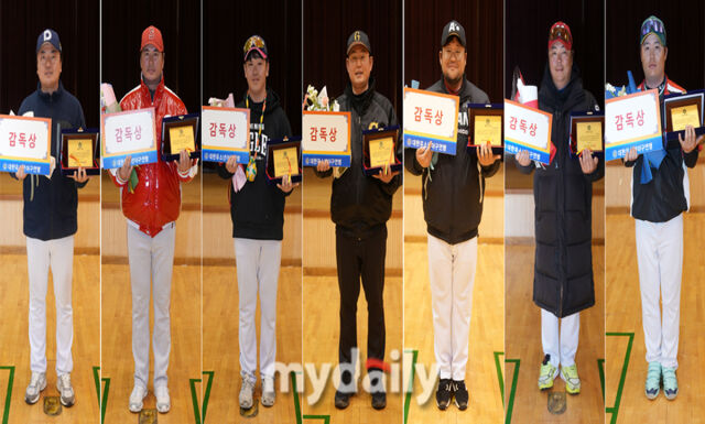 제11회 순창군수배 전국유소년야구대회 감독상 수상자들. 왼쪽부터 윤정호 강남도곡 유소년야구단 감독, 장재혁 세종시 유소년야구단 감독, 김선우 중랑이글스 유소년야구단 감독, 최훈 김포시 유소년야구단 감독, 성양민 안산시 유소년야구단 감독, 김동성 무안군 유소년야구단 감독, 박현진 순천남산 유소년야구단 감독. /대한유소년야구연맹 제공