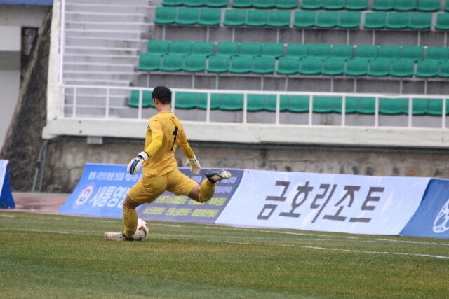 연세대학교 김현./한국대학축구연맹