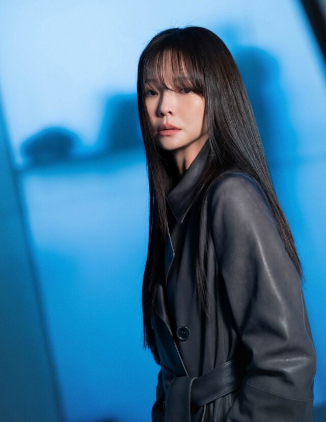 배우 이솜/매니지먼트mmm