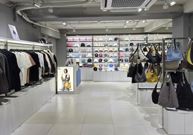 그랭드보떼 성수 서울숲점. /지엔에이어패럴