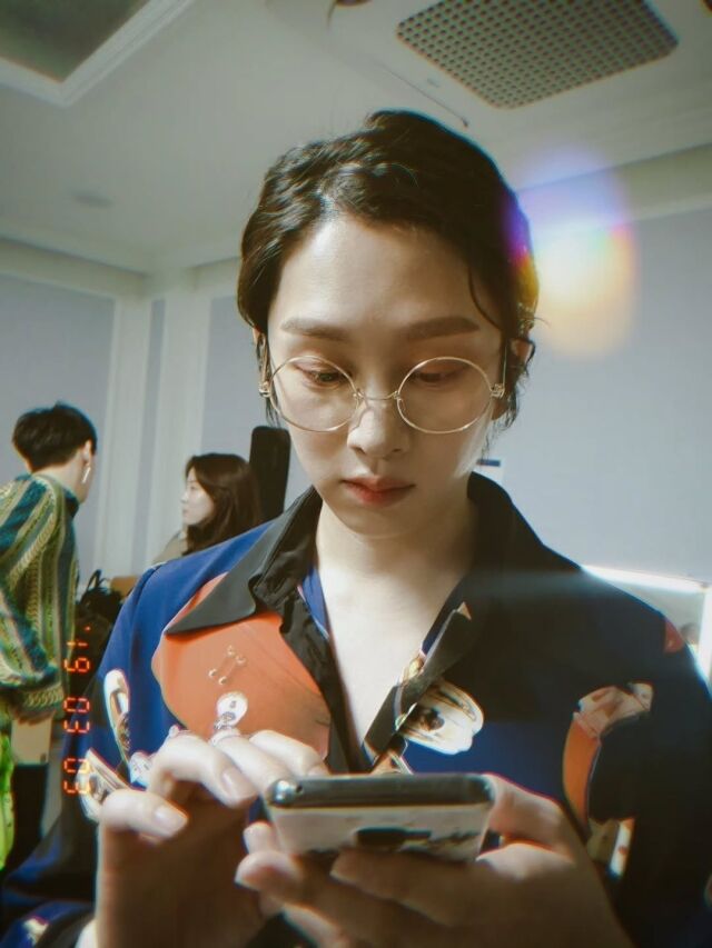 김희철이 데뷔 21주년을 맞아 팬들과 소통했다. / 김희철 SNS