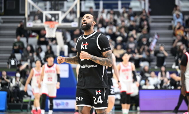 데릭 윌리엄스./KBL