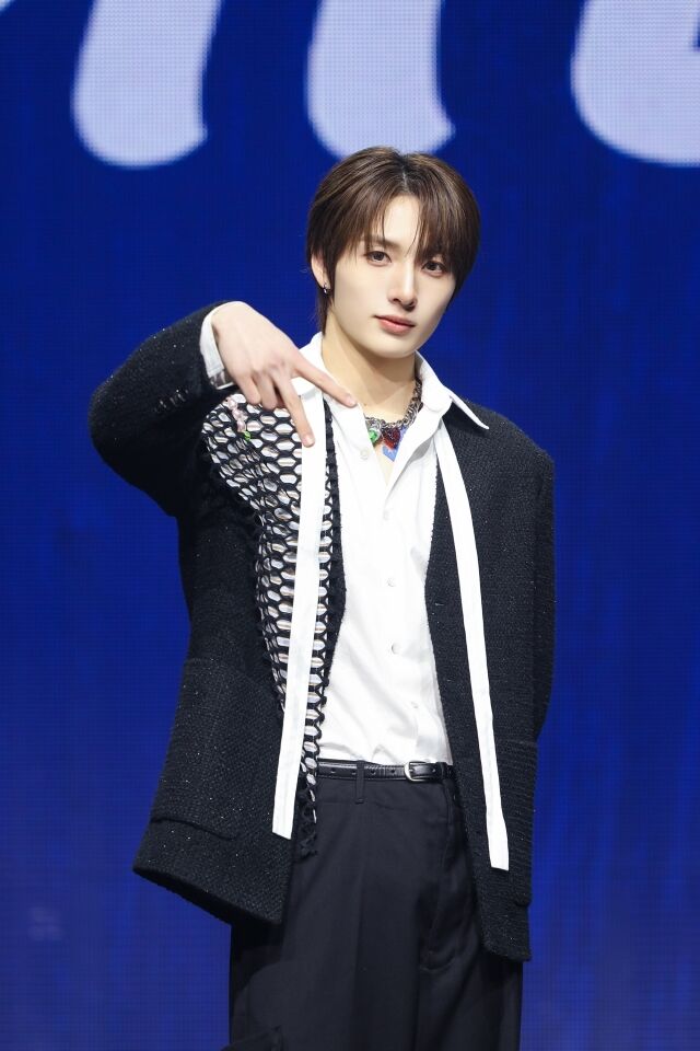 누에라 준표 / 누아엔터테인먼트