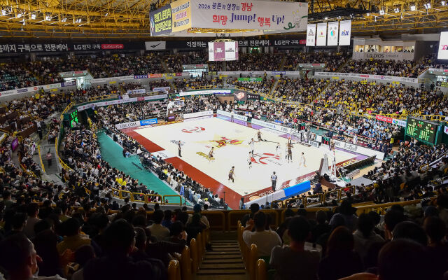 창원 LG가 역대 두 번째로 통산 300만 관중 돌파를 앞두고 있다./창원 LG