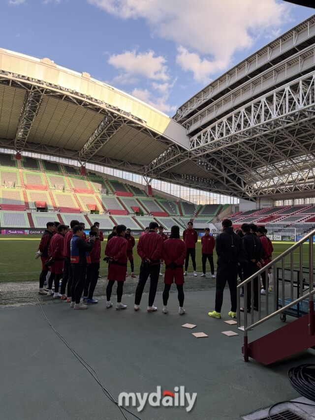 10일 일본 고베의 노에비어 스타디움에서 훈련을 진행한 FC서울/고베(일본) = 최병진 기자