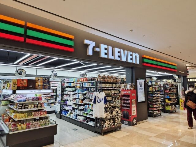 서울 시내 세븐일레븐 매장. /방금숙 기자