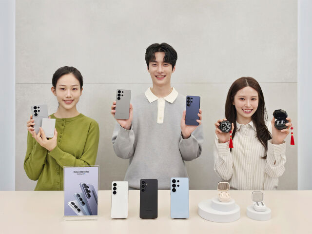 삼성전자가 '갤럭시 S26 시리즈'와'갤럭시 버즈4 시리즈'를 11일 국내 출시한다. /삼성전자