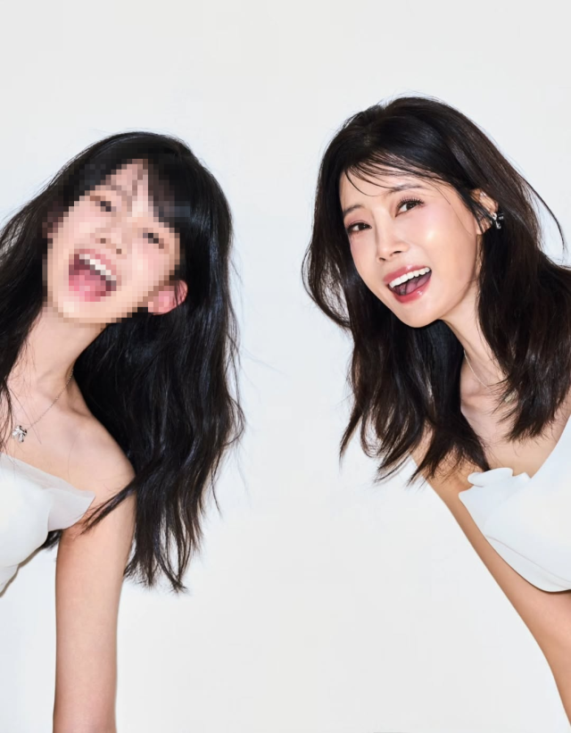 유선이 중학생 딸과 함께한 화보를 공개했다. / 유선 SNS