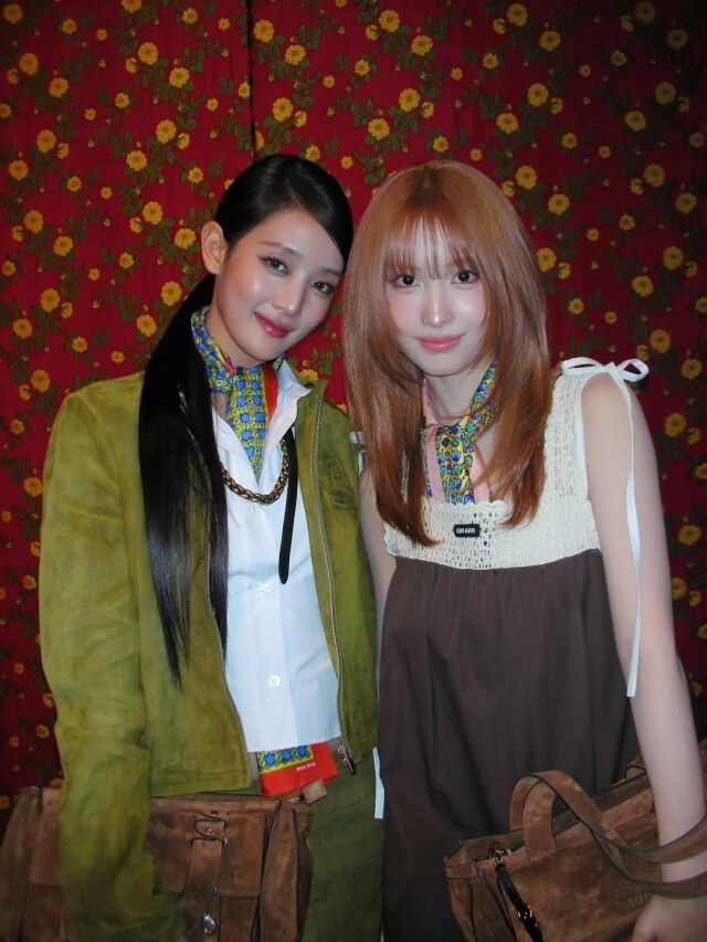 그룹 아이들 멤버 민니(왼쪽), 트와이스 모모의 투샷 / 민니 소셜미디어