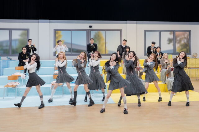 그룹 하츠투하츠가 '아는 형님'에서 매력을 대방출한다. / JTBC