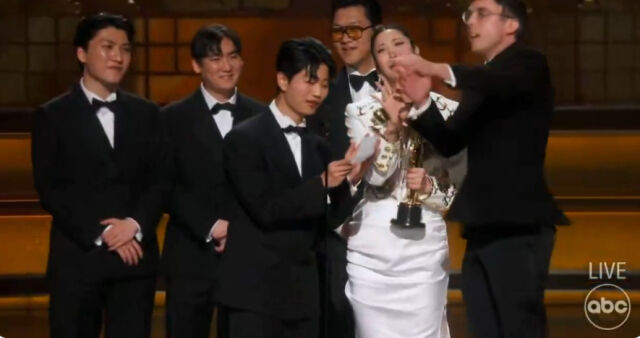 이재, 마크 소넨블릭, 곽중규, 이유한, 남희동, 서정훈../소셜미디어, ABC 캡처