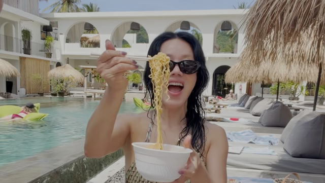 유튜브 채널 'Umazing 엄정화 TV'