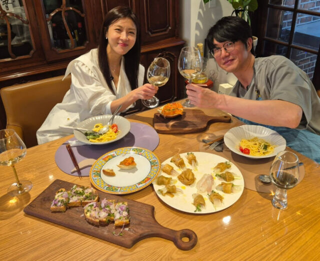 하지원, 성시경./소셜미디어