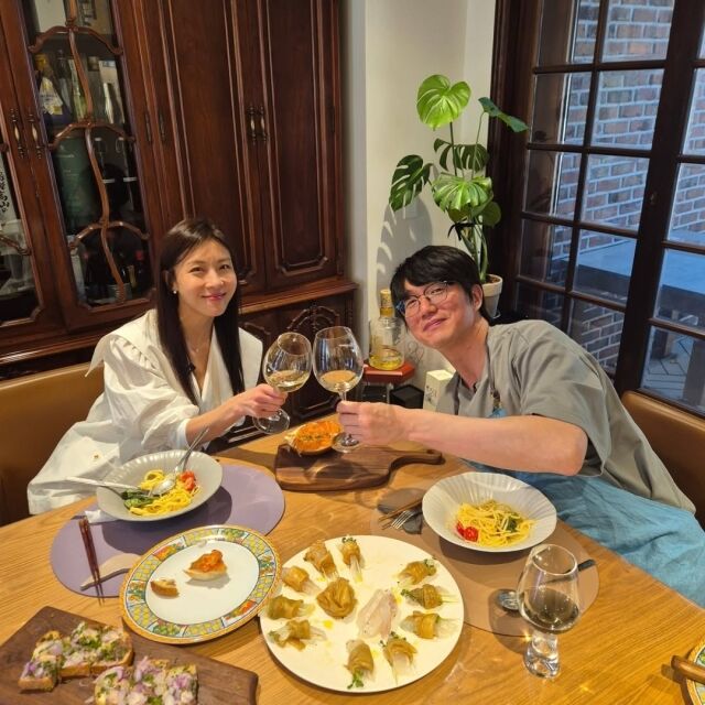 성시경과 하지원이 반가운 만남을 가졌다. / 성시경 SNS