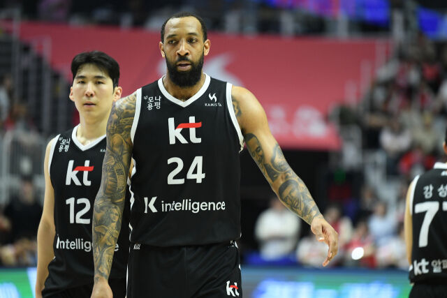 데릭 윌리엄스./KBL