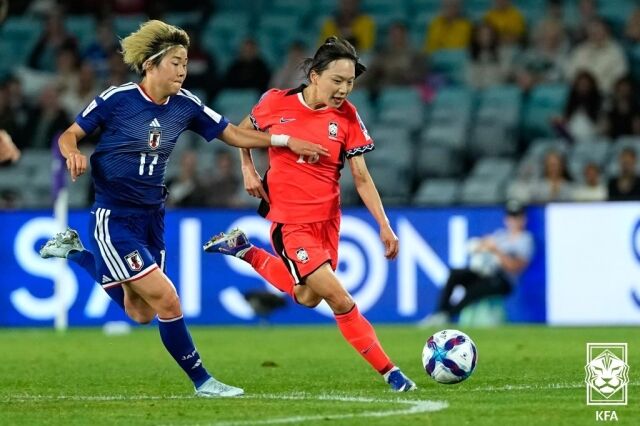 신상우 감독이 이끄는 대한민국 여자 축구대표팀이 '2026 아시아축구연맹(AFC) 여자 아시안컵' 4강전에서 일본에 1-4로 패배해 탈락했다./대한축구협회
