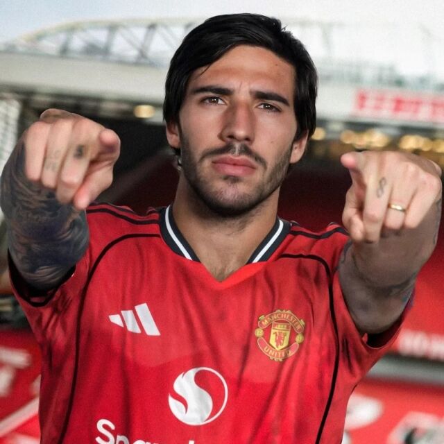 산드로 토날리./트랜스퍼파크트 센트럴